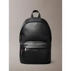 CALVIN KLEIN - Morral negro redondo Micro Pebble