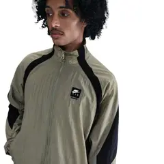 NIKE - Chaqueta M Air Woven Track Jacket Hombre-Verde
