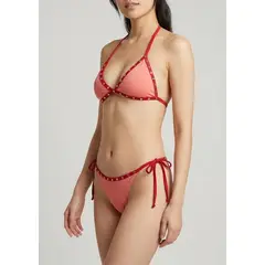 VIA7 - El Dúo Perfecto para Deslumbrar Bikini Detallado con Salida de Baño