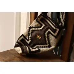 ANDREA AMARILLO - Broche De Abeja