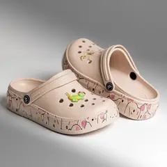 HACHE SHOES - Pantuflas Unisex Pin Caricaturas Suela Eva