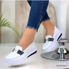 MOCASINIA - PRECIOSOS MOCASINES EN CUERO BLANCOS EN CUERO GARANTIZADO
