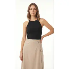 BELIFE - Camiseta negra en rib manga sisa para mujer