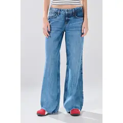 KOAJ - Jean infaltables open leg azul medio con bota ancha Mujer