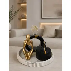 GENERAL - Decoración de Interiores con Floreros Modernos y Figura Decorativa