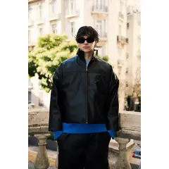 UTOPICO - Chaqueta Cuero Sintetico Negro
