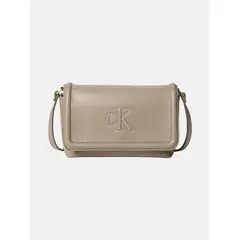 CALVIN KLEIN - Bolso beige cruzado con logo Soft Touch