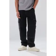 KOAJ - Jean cargo gris intenso con bota ancha y tiro medio Hombre