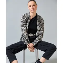 ESPRIT - Camisa para Mujer Estampada Animal Print Ligera y Versátil