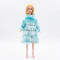 GENERICO - Muñeca Fashion Girls Beauty Con Abrigo Peluche Y Botines