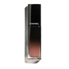 CHANEL - ROUGE ALLURE LAQUE La barra de labios líquida brillante y de larga duración
