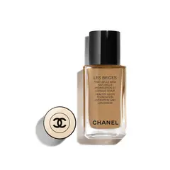 CHANEL - LES BEIGES FOND DE TEINT TEINT BELLE MINE NATURELLE HYDRATATION ET LONGUE TENUE BD121 30ML