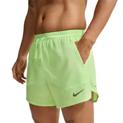 NIKE - Pantaloneta Stride Hombre-Verde
