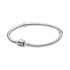 PANDORA - Brazalete Moments Cierre de Barril Pequeño Plata Esterlina
