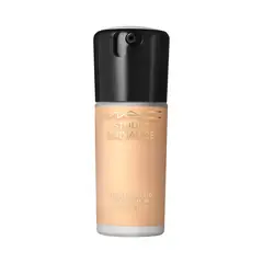 MAC COSMETICS - Base de maquillaje Líquida Studio Radiance Serum-Powered Foundation MAC 30 ml