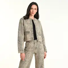 BASEMENT - Chaqueta Mujer con Estampado