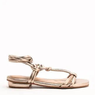 BAHIA MARIA X FALABELLA - Sandalias planas en cuero Mujer Bahía María X Falabella Doradas