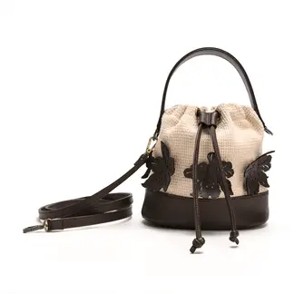 BAHIA MARIA X FALABELLA - Bolso Flor Chocolate Crossbody