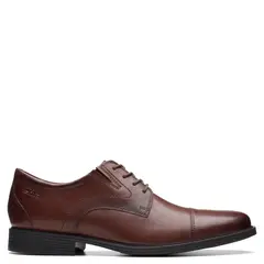 CLARKS - Zapatos formales para Hombre Whiddon Cap Cafés