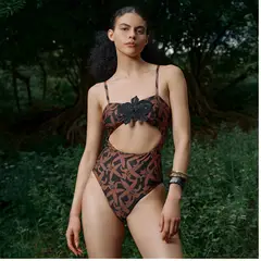 BAHIA MARIA X FALABELLA - Vestido de Baño Trikini Fabi