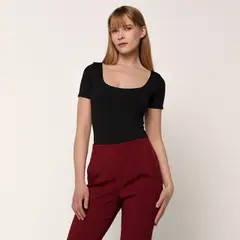 BASEMENT - Body Mujer Manga corta