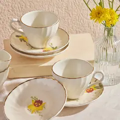 CORONA - Set de Café / Té Malena 4 puestos 8 piezas