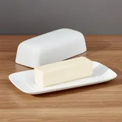 CRATE & BARREL - Mantequillero en Porcelana 21 x 6 cm