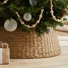 CRATE & BARREL - Pie de árbol Woven en Abacá 25 cm x 69 cm