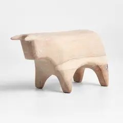 CRATE & BARREL - Adorno Toro en Madera roble x 25 cm