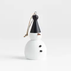 CRATE & BARREL - Adorno para árbol Carved Wood Snowman en Acacia 10 cm x 5 cm
