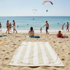 BENETTON - Toalla de playa STRIPES 80x160 cm