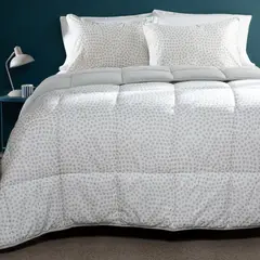 BENETTON - Edredón con exterior y relleno de 300 GSM de Poliéster Guido. Edredón Estampado para cama doble, queen, king.