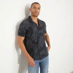 MOSSIMO - Camisa Hombre con Estampado Manga corta