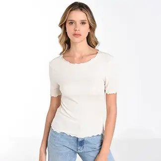 BASEMENT - Camiseta Mujer Manga corta