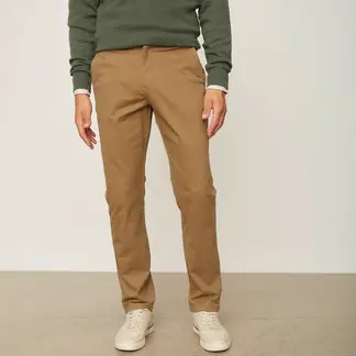 UNIVERSITY CLUB - Pantalón Chino Hombre Recto