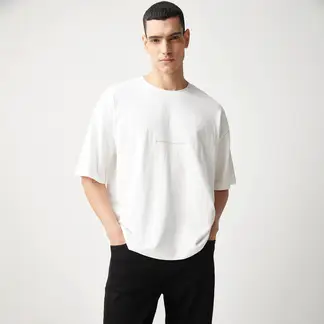 BASEMENT - Camiseta Hombre Manga corta Regular fit de Algodón