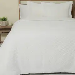 BASEMENT HOME - Edredón Textura Rick con relleno de Poliéster 105 GSM