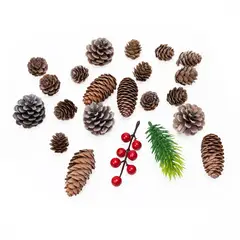 MICA - Adorno de Árbol: Set Piñas 20 cm