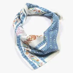 BASEMENT - Pañoleta PANB900V26 OLIVE ST