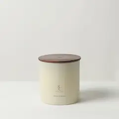 BASEMENT HOME - Vela Aromática 1460gr Jasmine & Tuberose