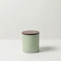 BASEMENT HOME - Vela Aromática 600gr Basil & Oakmoss