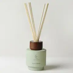 BASEMENT HOME - Difusor Aromático 200ml Basil & Oakmoss