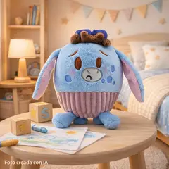 KIDS N PLAY - Peluche Disney Munchlings Eegore Muffin de Arandano 15 cm