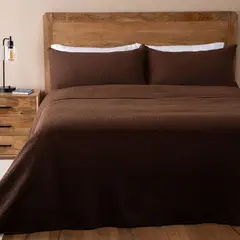 BASEMENT HOME - Cubrelecho