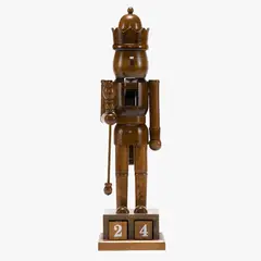 MICA - Cascanuez Navideño Decorativo 100% de Madera 38cm
