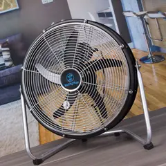 WESTINGHOUSE - **VENTILADOR PISO INDUSTRIAL NEGRO PLATA 35CM