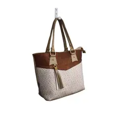 HOMESTYLE - Gancho en L Institucional 7,5x2x4 cm