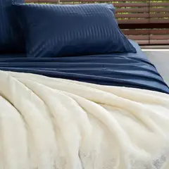 JUST HOME COLLECTION - Cobija Elite 160x220 Cm Sencilla Surtido