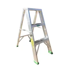 FANES - Escalera Certificada 0.90 m 3 P Tijera en Aluminio Tipo II 102 kg