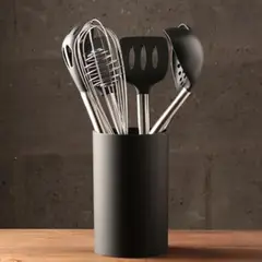undefined - Set De 7 Utensilios Nylon Con Base Negra